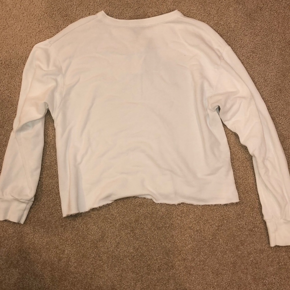 white top - Picture 3 of 3